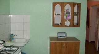 Гостиница Гостевой дом Уют Ейск Апартаменты эконом-класса-6